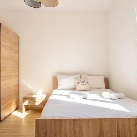 Le Madrid Avec Balcon Proche Croisette Plages Et Palais Des Festivals Apartment *