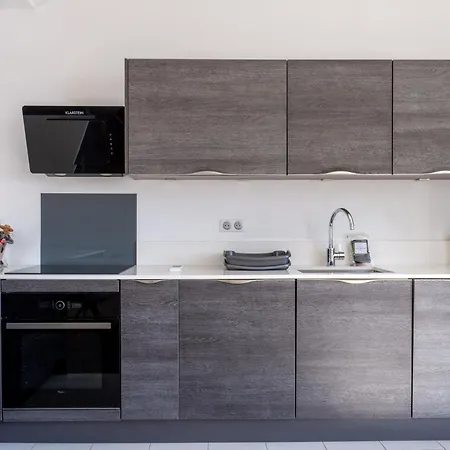 Le Madrid Avec Balcon Proche Croisette Plages Et Palais Des Festivals * Cannes